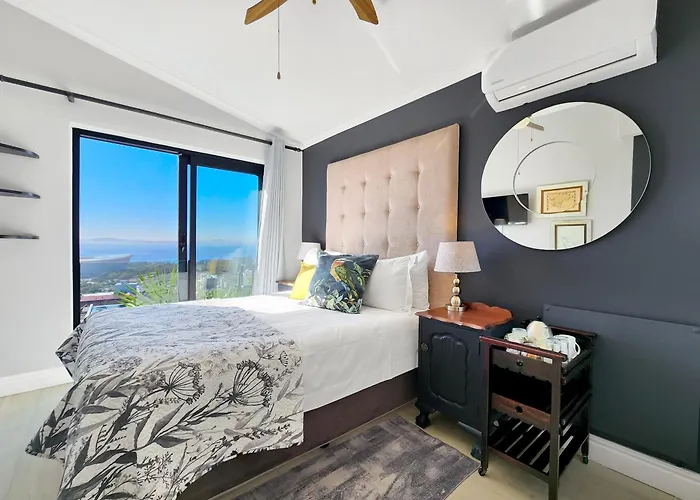 Bluegum Hill Guesthouse & Apartments