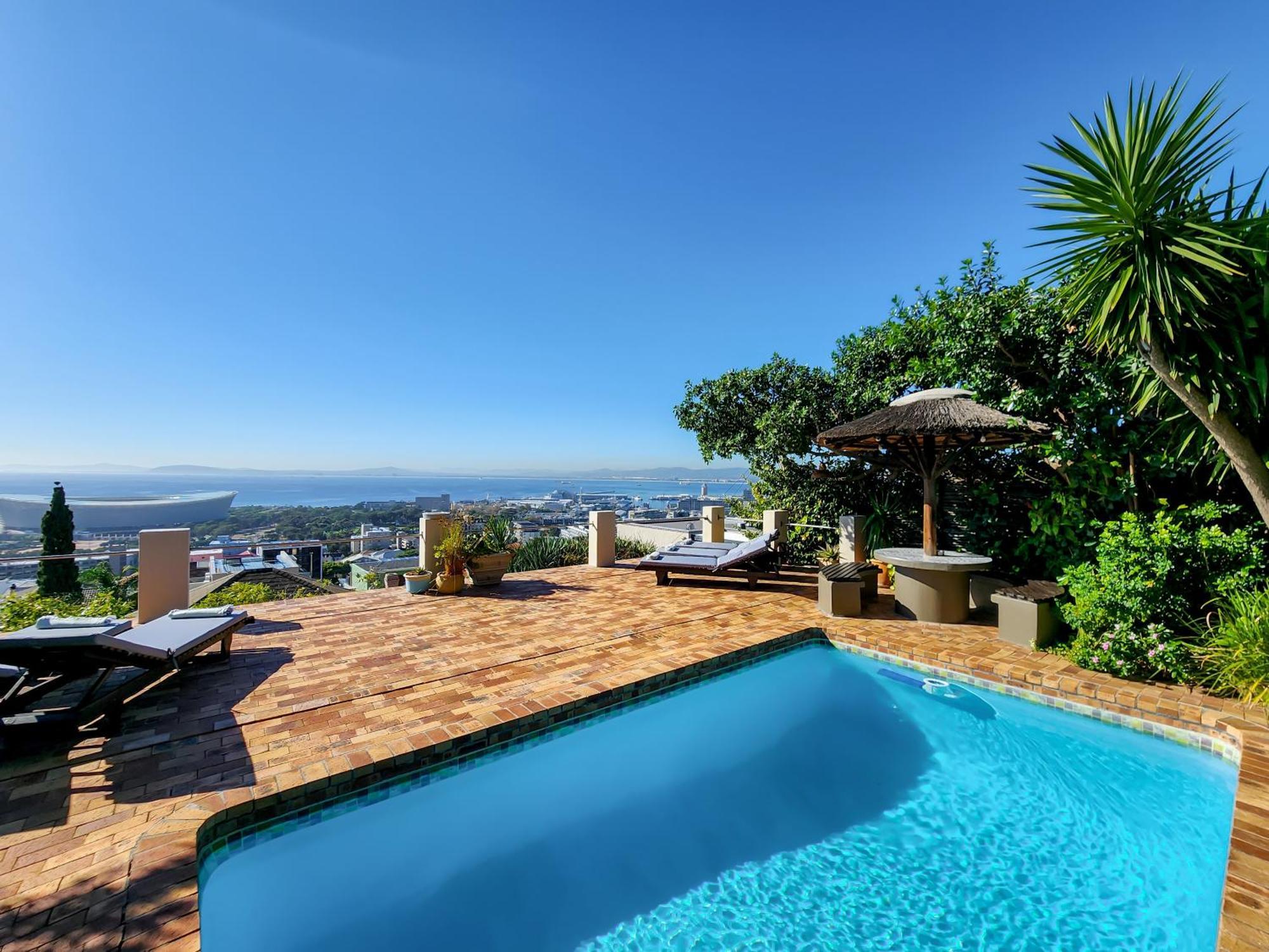 Bluegum Hill & 3* Kapstadt