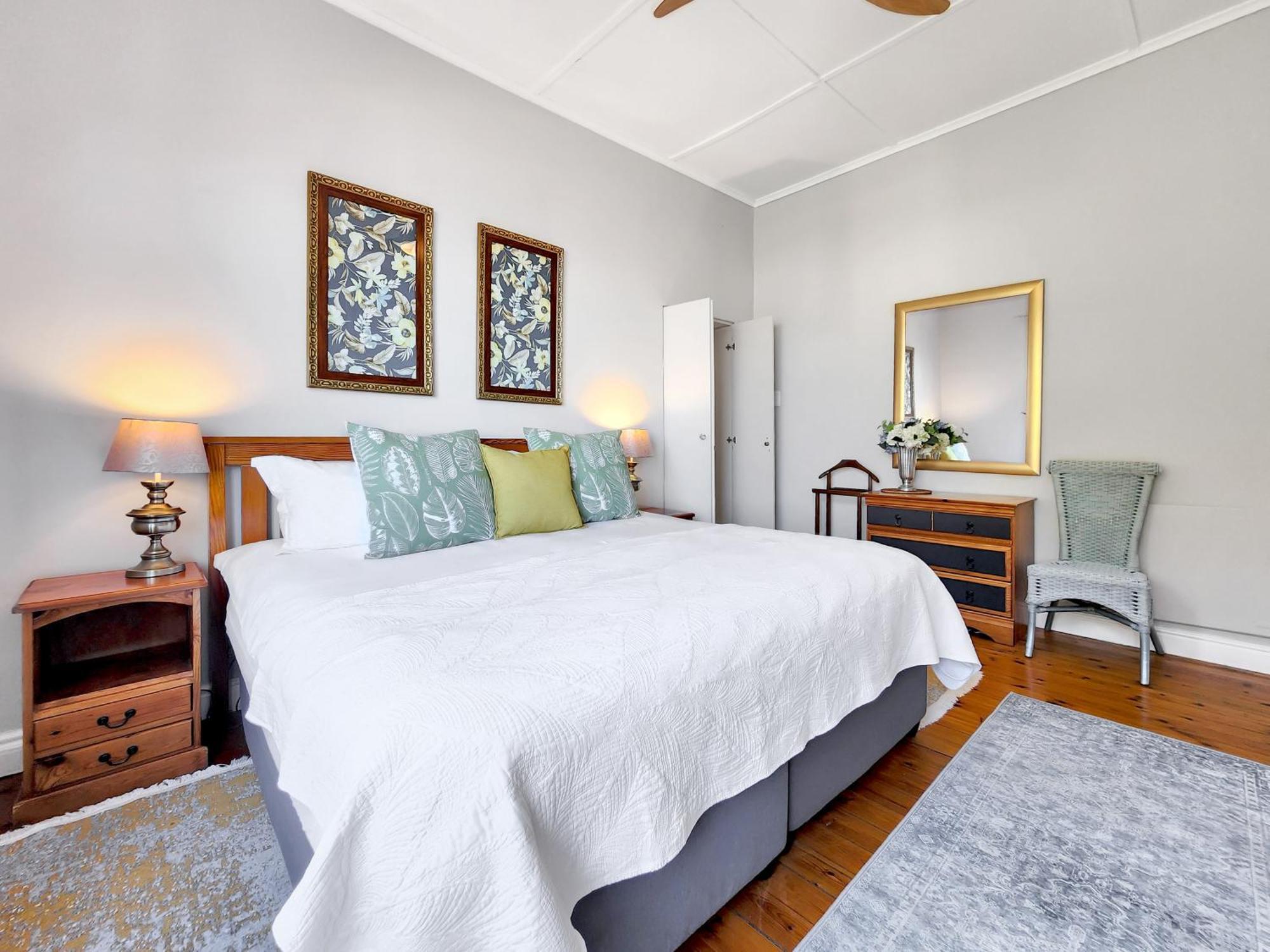 Bluegum Hill & 3*